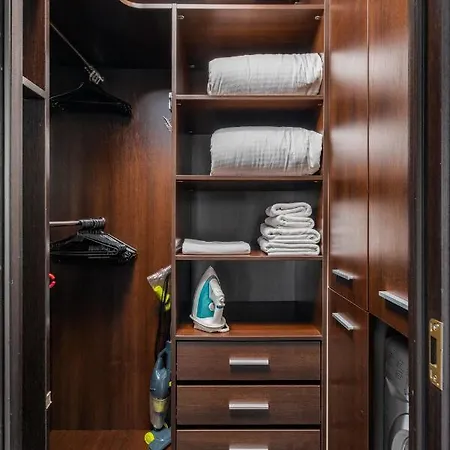 Apartment Zytnia With Sauna By Your Freedom